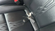 Nissan Juke 1.0 DiG-T 114 Tekna 5dr Petrol Hatchback